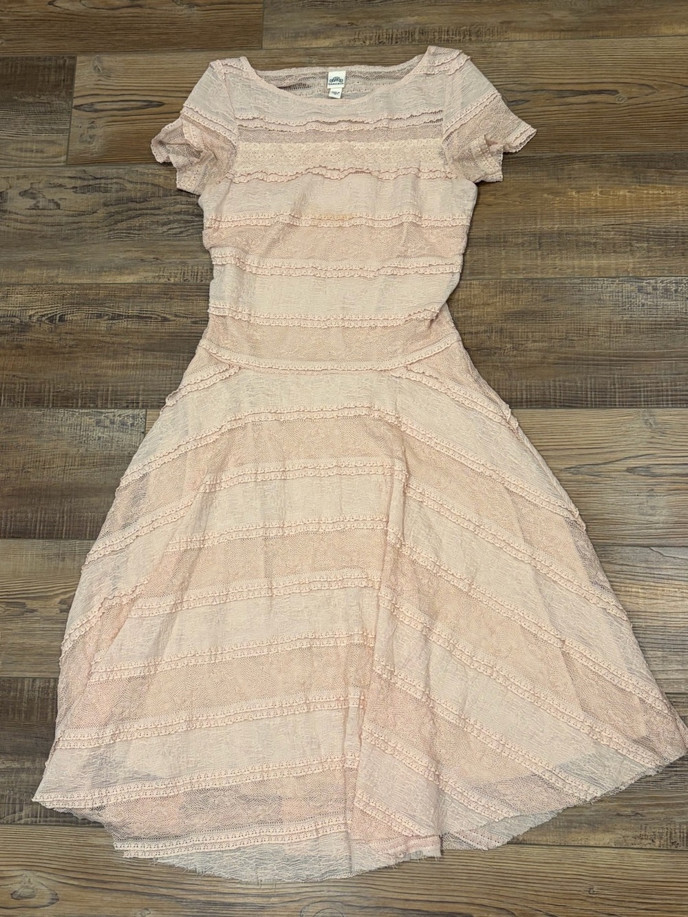 Signature by Sangria Blush Pink Lace Midi Dress 6 cottagecore feminine
